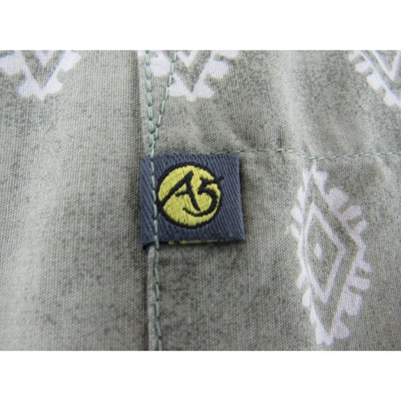 The North Face A5 Series Mens Hawaiian Shirt L Green Aztek Print - Picture 5 of 7